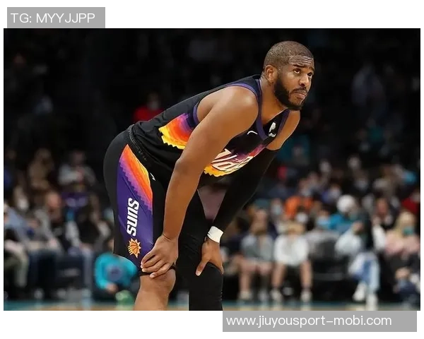 保罗求职未果引热议苏群分析NBA冠军争夺战形势复杂难以预测